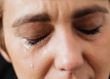 Ovo su tri najgora grijeha: Prate vas cijeli život i obavezno stižu na naplatu prije ili kasnije - featured image Ovo su tri najgora grijeha: Prate vas cijeli život i obavezno stižu na naplatu prije ili kasnije - featured image